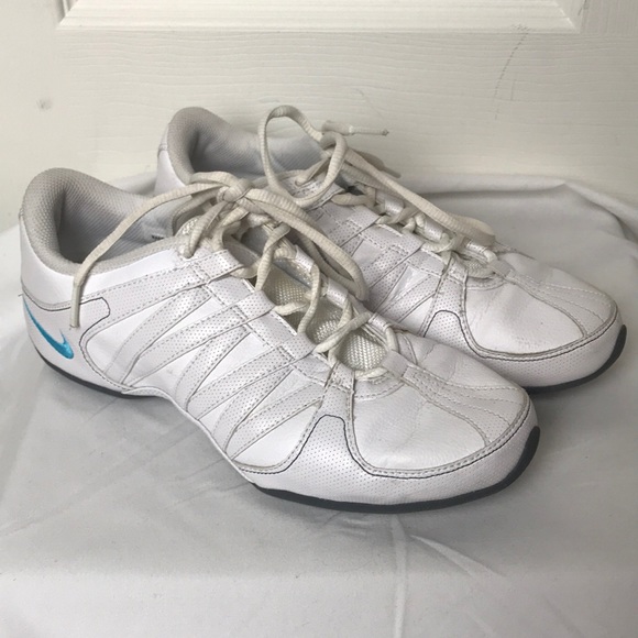 nike musique dance shoes